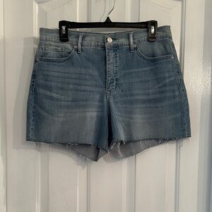 Classic Denim Frayed Edge Jean Shorts for Women